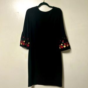 Women’s dress